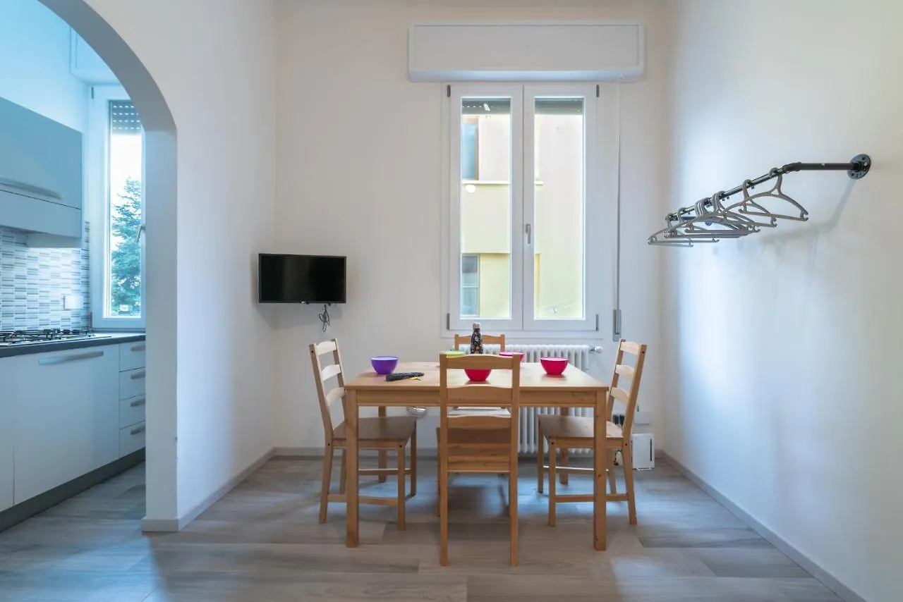 Apartment Bologna Accommodation Fiera 3- Self Checkin - H24