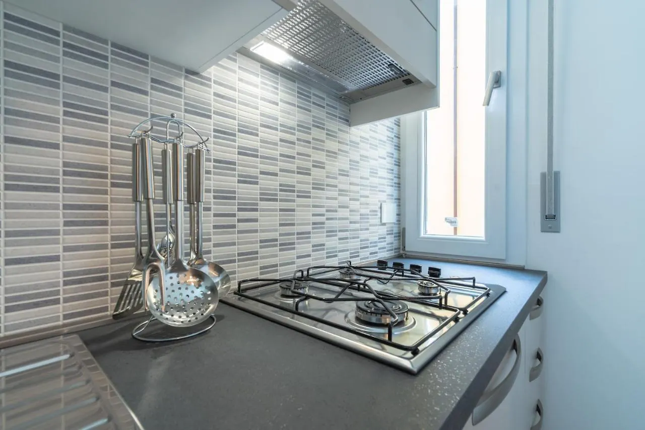 Bologna Accommodation Fiera 3- Self Checkin - H24 Apartment