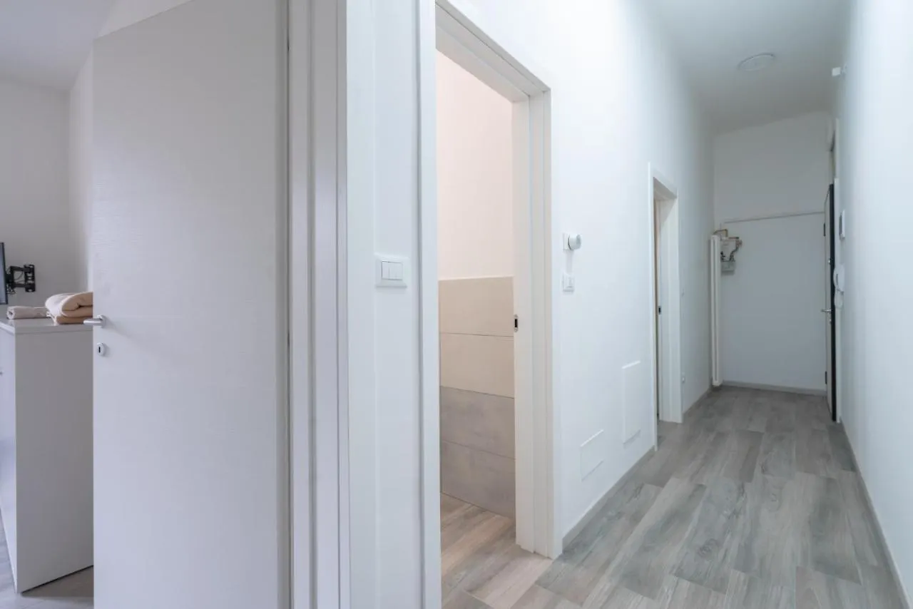 Bologna Accommodation Fiera 3- Self Checkin - H24 0*,  Italy